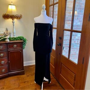 Elegant Black Off-Shoulder Dress Velour Size 3/4